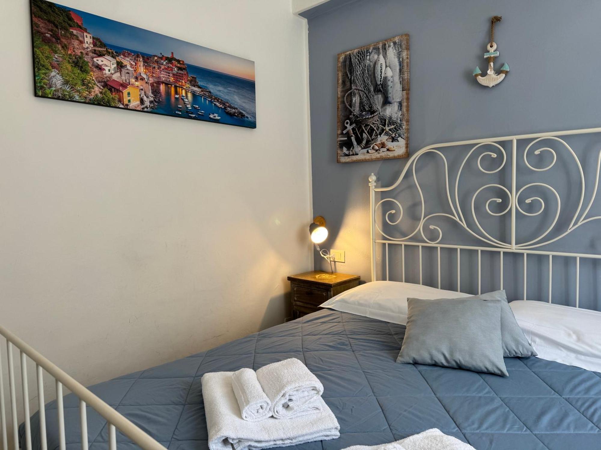Pippo A Vernazza Rooms Exterior photo